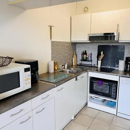 With A Shared Pool Near The Beaches And Golf Course And The Chateau De La Napoule - 2244 *