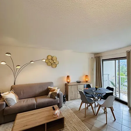 With A Shared Pool Near The Beaches And Golf Course And The Chateau De La Napoule - 2244 * Mandelieu