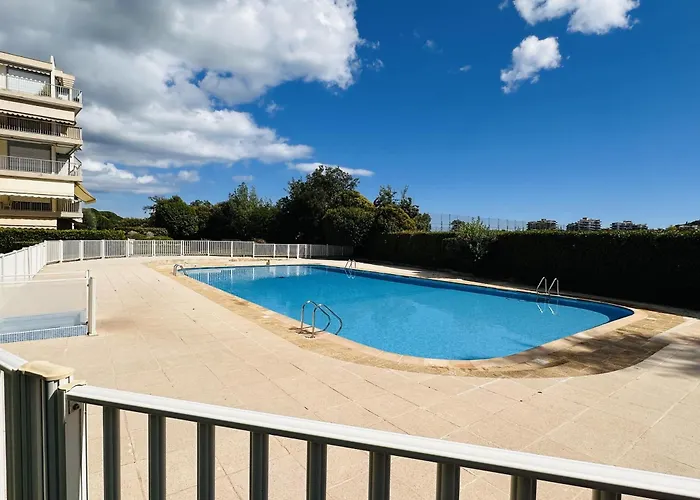 With A Shared Pool Near The Beaches And Golf Course And The Chateau De La Napoule - 2244 Apartment *
